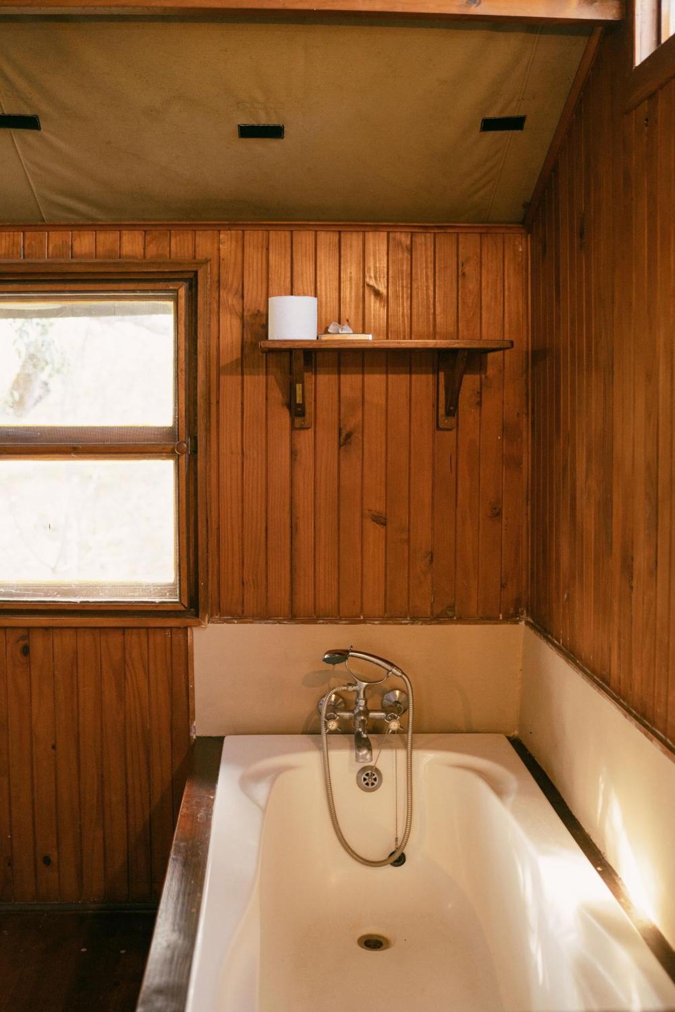 מלון הודספרויט Kelora Bush Camp מראה חיצוני תמונה